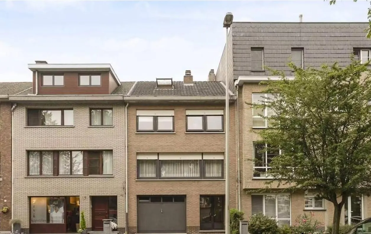 Ngipe'S Tomorrowland Villa Antwerp